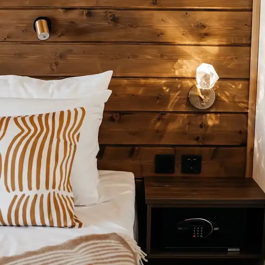 Compact Quad Room