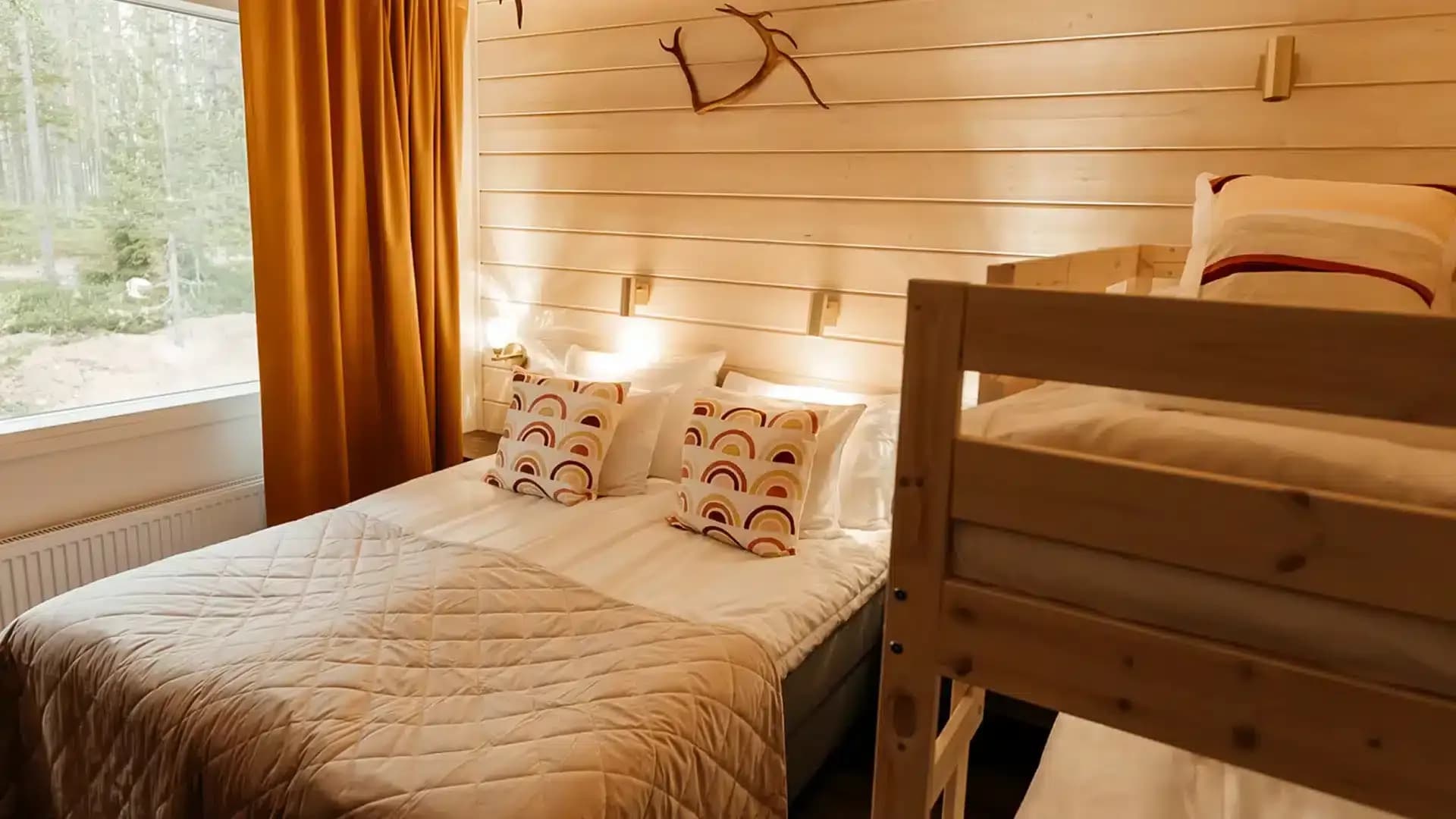 Compact Quad Room
