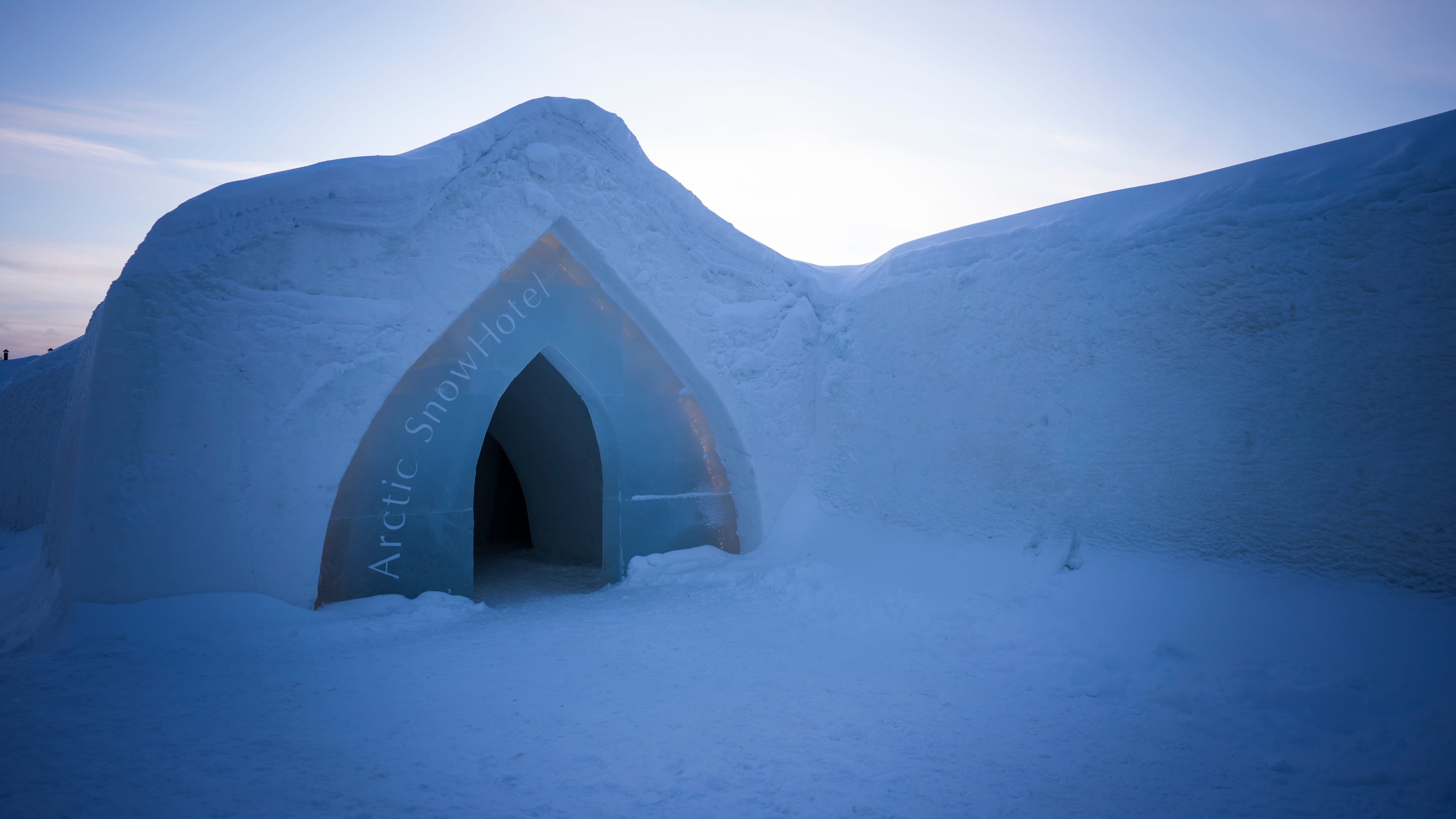 Arctic Snow Hotel Tour - 8